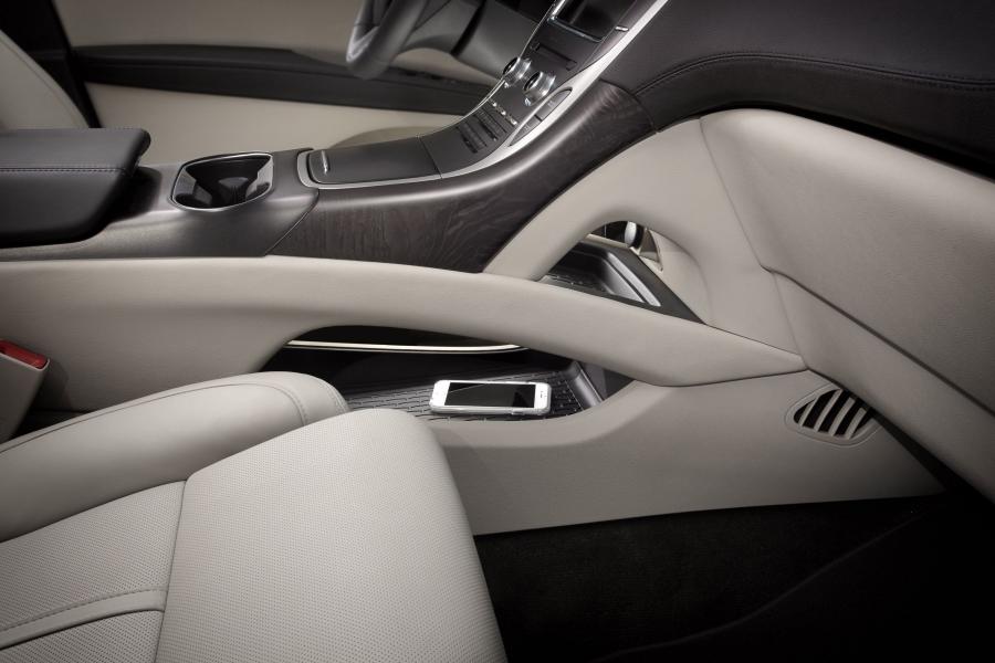  Lincoln MKX 2015 года  (фото 8 из 26)